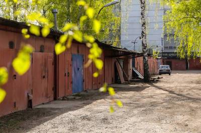 Гаражным объединениям хотят дать права ТСЖ - pnp.ru