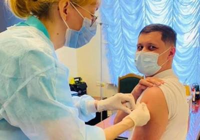 Вакцинация народных депутатов Pfizer: есть ли в этом "зрада"? - kp.ua