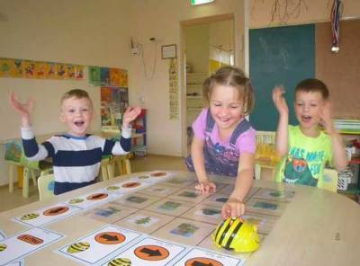 Кая Каллас - Школы и детские сады с русским языком преподавания перестанут финансировать в Эстонии - novostiua.news - Эстония