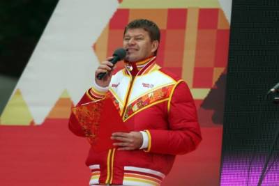 Ольга Бузова - Тина Канделаки - Дмитрий Губерниев - Губерниев опроверг отстранение от эфиров после конфликта с Бузовой - mk.ru