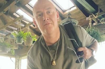 Потап - Потап похвастался, как пирует в самолете со своими артистами: «Подняли цены, поменяли райдер…» - sport.politeka.net
