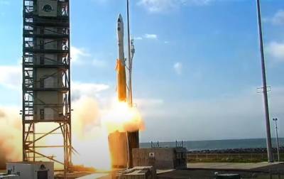 США запустили ракету Minotaur I с разведспутниками - korrespondent.net - США - Киев - штат Виргиния - Ракеты