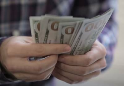 Куча денег была просто под носом: семья прожила десятки лет в доме с настоящим кладом под полом - ukrainianwall.com - шт. Массачусетс