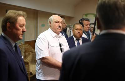 «Повыгоняешь начальников!» Лукашенко поручил передать Оршанскую фабрику художественных изделий льнокомбинату - ont.by - Орша