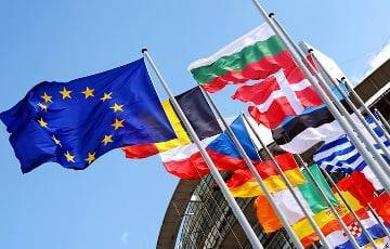 Послы стран ЕС принимают сегодня четвертый пакет санкций против режима в Беларуси - charter97.org - Минск - Брюссель