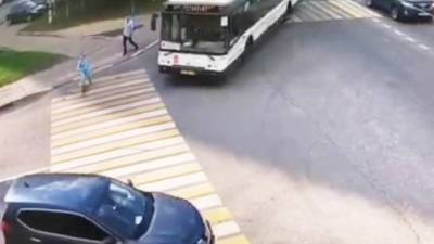 В Химках автобус насмерть задавил ребенка на самокате - tvc.ru - Московская обл.