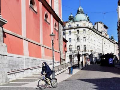 В Словении закончился срок действия "режима эпидемии" - unn.com.ua - Киев - Словения