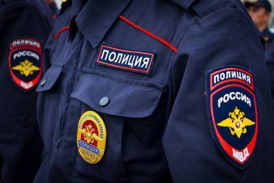 Москвич ограбил 80-летнюю пенсионерку, сорвав с нее золотые серьги - vm.ru - Москва