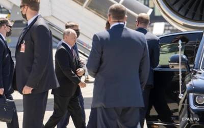 Владимир Путин - Ги Пармелен - Джо Байден - Путина у виллы встретил президент Швейцарии - korrespondent.net - Швейцария