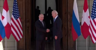 Владимир Путин - Сергей Лавров - Энтони Блинкен - Джо Байден - Переговоры в Женеве начались: Байден первым протянул руку Путину (видео) - focus.ua - Россия - США - Женева