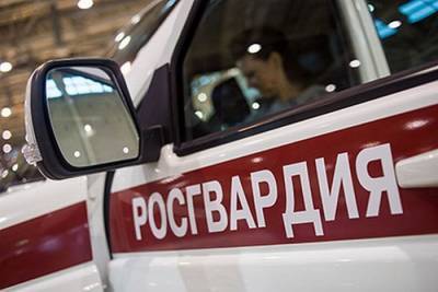 В Томске мужчина ранил ножом сотрудника Росгвардии - rf-smi.ru - Томск - округ Росгвардии