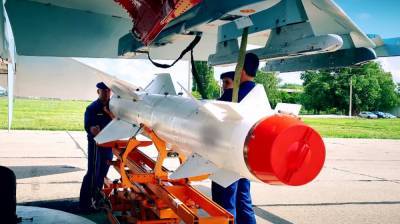 В воронежском райцентре вооружили самолёты для лётно-тактических учений - vestivrn.ru - Краснодарский край - Курская обл. - Ейск - республика Карелия
