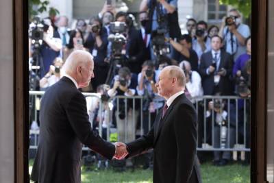 Владимир Путин - Джо Байден - Американская журналистка обвинила русских в давке на саммите в Женеве - mk.ru - Женева