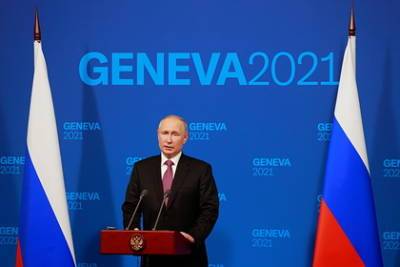 Владимир Путин - Джо Байден - Путин ответил на опасения США в вопросе милитаризации Арктики - lenta.ru - Женева