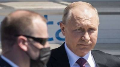 Владимир Путин - Джозеф Байден - Путин уклончиво прокомментировал переговоры с Байденом о перспективах Украины в НАТО - lenta.ua - Россия - США - Украина - с. Байден