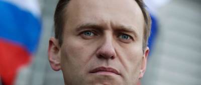 Владимир Путин - Алексей Навальный - Леонид Волков - Джо Байден - «Как же так, президент Путин?»: в Женеве появились билборды с вопросами об отравлении Навального - w-n.com.ua - Женева