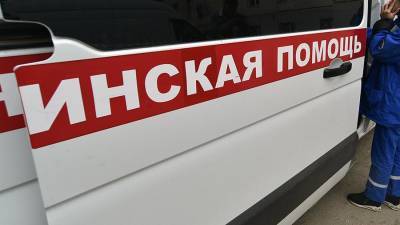 Владимир Сипягин - Пациента с COVID-19 привезли к главе Владимирской области из-за нехватки мест - iz.ru - Владимирская обл.