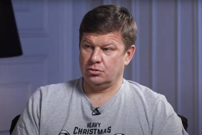 Владимир Соловьев - Ольга Бузова - Дмитрий Губерниев - Иван Ургант - Губерниев ответил на шутку Урганта о своем стиле - vm.ru