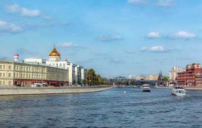 Роман Вильфанд - Жителей Европейской России предупредили о первой волне аномальной жары - reendex.ru - ЦФО