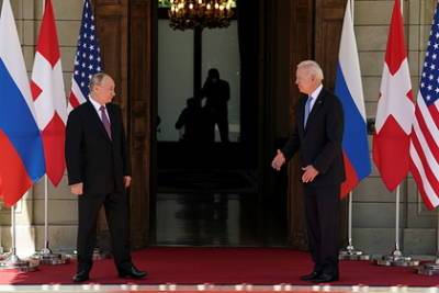 Владимир Путин - Джо Байден - Путин и Байден разошлись без рукопожатия - rusjev.net - Женева