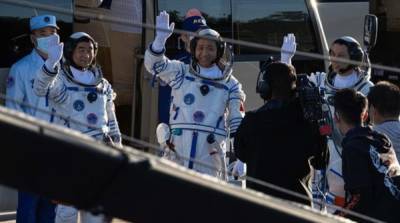 Тан Хунб - Китай запустил на орбиту корабль Shenzhou-12 с космонавтами на борту - ru.slovoidilo.ua - район Внутренняя Монголия