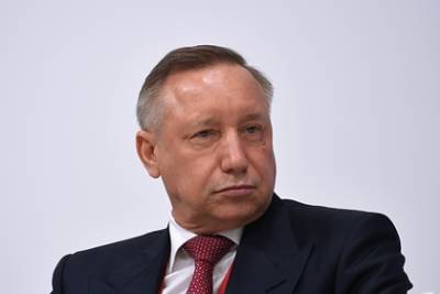 Власти Петербурга ужесточили коронавирусные ограничения - lenta.ru - Санкт-Петербург