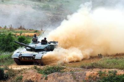 Видео с «уничтожением» российского танка Т-90 показали на Украине - vm.ru - Россия - Украина