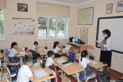 Назван срок работы "летних школ" при общеобразовательных учебных заведениях Баку - trend.az