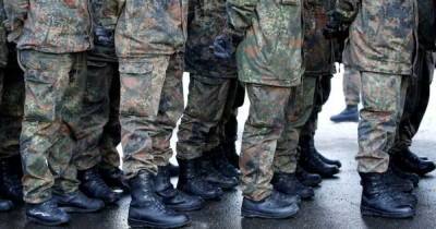 Аннегрет Крамп-Карренбауэр - Взвод немецкой армии выводят из Литвы за секс-домогательства и песни в честь Гитлера - dsnews.ua - Германия - Литва