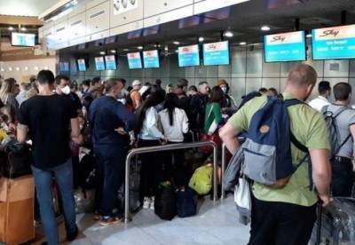 Для украинцев отменили COVID-тест на границе при возвращении в страну - facenews.ua