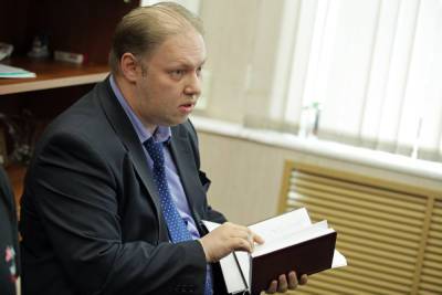 Максим Резник - Депутат из Петербурга Резник принимает «гостей» из СК - spb.mk.ru - Санкт-Петербург