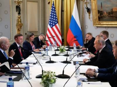 Владимир Путин - Дмитрий Песков - Сергей Рябков - Сергей Лавров - Юрий Ушаков - Энтони Блинкен - Джо Байден - В Женеве начались переговоры Путина и Байдена в расширенном составе - unn.com.ua - Россия - США - Киев - Женева
