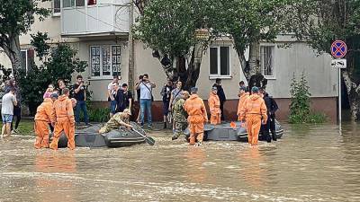 Сильные ливни вызвали подтопления в Керчи. Главное - iz.ru - Крым - Керчь