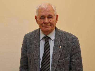 Леонид Рошаль - Леонид Рошаль поддержал обязательную вакцинацию - vm.ru - Англия