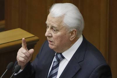 Леонид Кравчук - Кравчук заявил об опасности российско-белорусских учений - lenta.ru - Киев - Крым