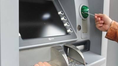 Сельчанка обокрала мать, решившую вернуть банку кредитную карту - penzainform.ru
