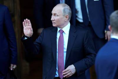 Владимир Зеленский - Владимир Путин - Дмитрий Песков - В Кремле подтвердили готовность Путина встретиться с Зеленским - lenta.ru