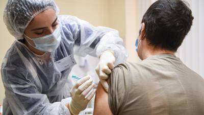 Новосибирские работодатели поощряют сотрудников за вакцинацию от COVID-19 - runews24.ru - Новосибирск