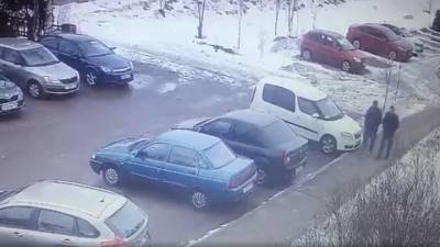 Татьяна Петрова - Двое домушников обчистили квартиры более чем на 400 тысяч рублей в Клину - vm.ru - Москва - Московская обл.