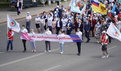 В Уфе в день пикового роста заболевших провели Парад медработников - mkset.ru - Уфа