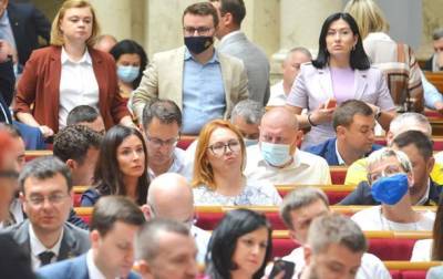 Рада выделила 750 млн гривен на зарплаты работников судов - korrespondent.net - Украина