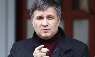 Арсен Аваков - Ирина Верещук - В «Слуге народа» уверяют, что вопрос отставки Авакова не стоит - capital.ua - Киев