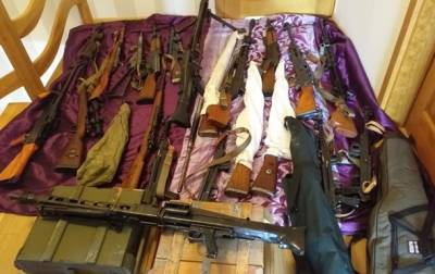 В Польше задержали 12 человек за контрабанду оружия в Украину - korrespondent.net - Украина - Польша - Словакия - Европа