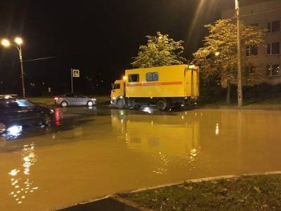 В Воронеже ввели режим ЧС из-за аварии, оставившей более 300 тыс. жителей без воды - rosbalt.ru - Воронеж