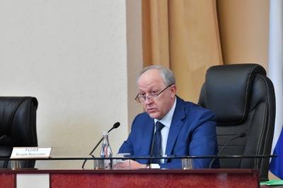 Валерий Радаев - В Саратовской области начала хромать реализация национальных проектов - saratov.mk.ru - Саратовская обл.