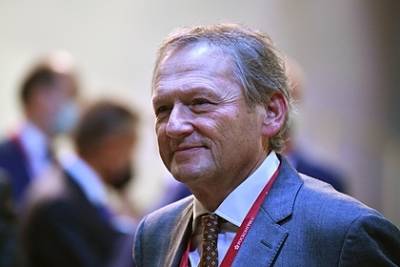 Борис Титов - Титов предложил возобновить выдачу кредитов под 2 процента пострадавшему бизнесу - lenta.ru