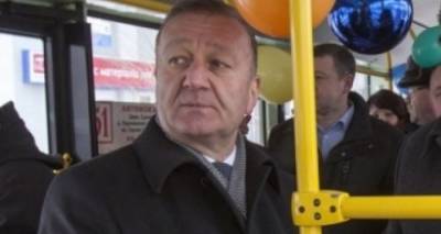 Луганчане предлагают Манолису Пилавову проехаться на маршрутке по улице Артема - cxid.info - Луганск
