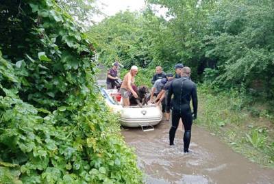 Под Мариуполем прорвало плотину и затопило два села - kp.ua - Мариуполь