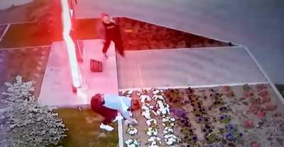 Олег Пешков - Избрана мера пресечения осквернившим памятник Пешкову приморским школьницам - reendex.ru - Сирия - Турция - Приморье край