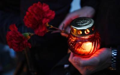 Игорь Кобзев - Памятник погибшим в борьбе с новым коронавирусом медикам планируется установить в Иркутске - interfax-russia.ru - Иркутск